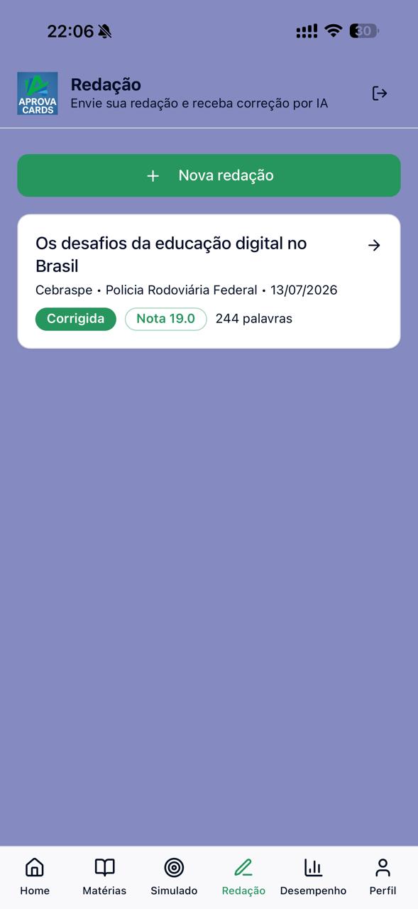 Tela do APROVA CARDS para enviar uma redação e acompanhar o histórico de textos enviados.